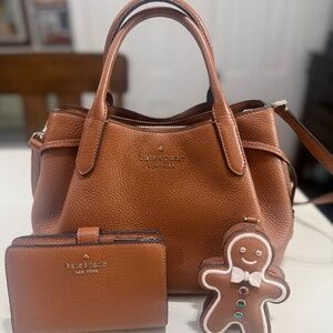 Kate Spade Dumpling Satchel with matching wallet and keychain